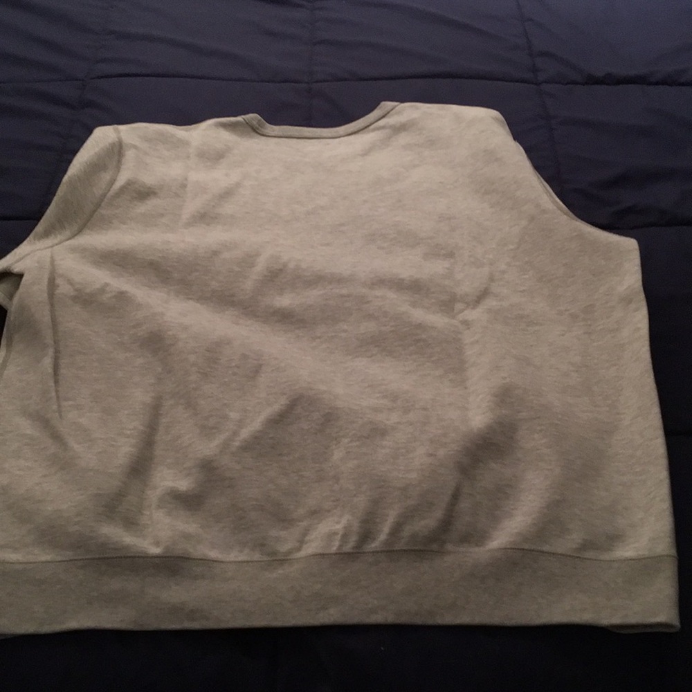 Polo Sweatshirt - Picture 4 of 4